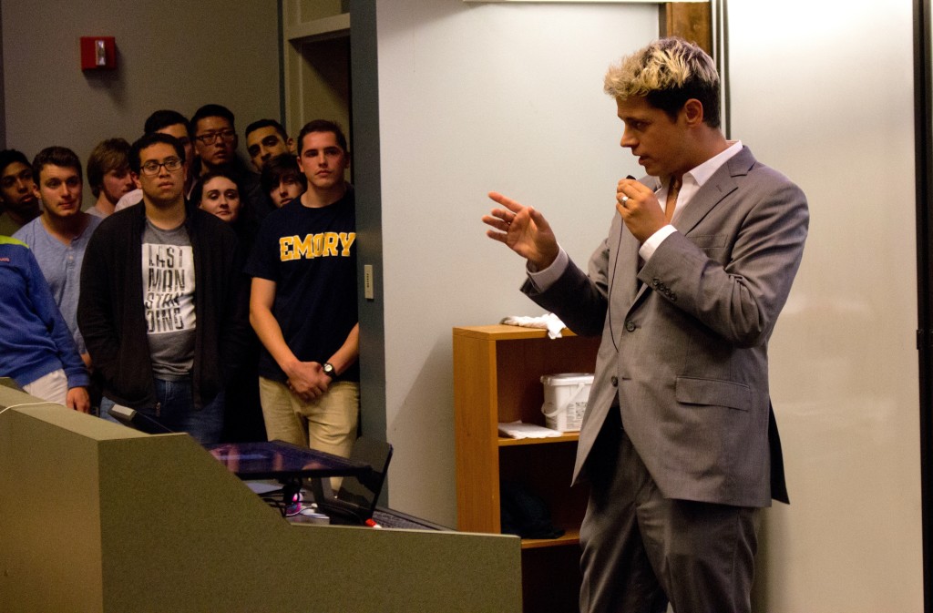 Milo Yiannopoulos speaks to a crowd at Emory. | Julia Munslow, Executive Editor