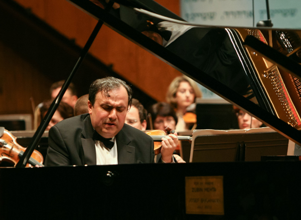 Bronfman Bedazzles with Brahms, Piano