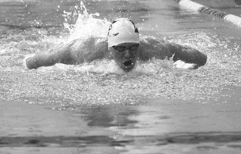 Swimming and Diving Dominate SCAD at Home