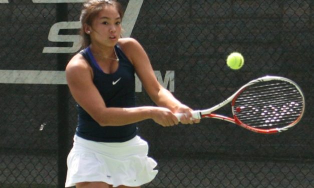 Team Finds Success at Invite, 15-4 in Singles, 9-5 in Doubles