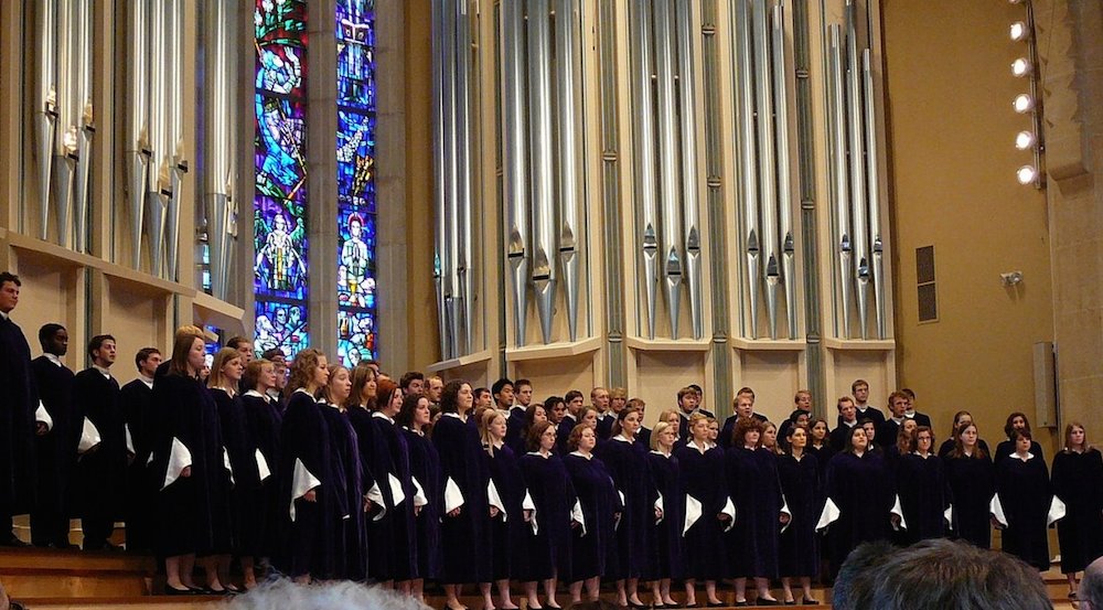 St. Olaf Choir Amazes Crowd