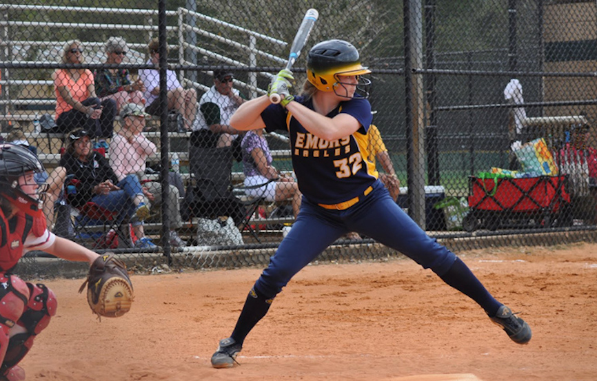 Softball Finishes Season with a Pair of Wins