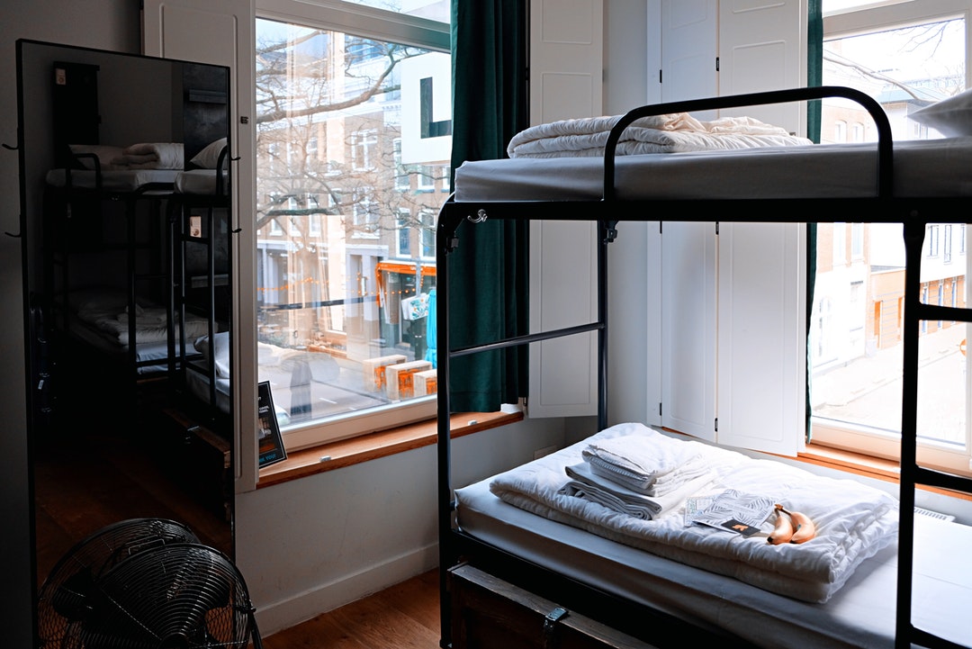 Dazzle The Dorm: 5 Cool Dorm Room Setup Ideas That Save Space