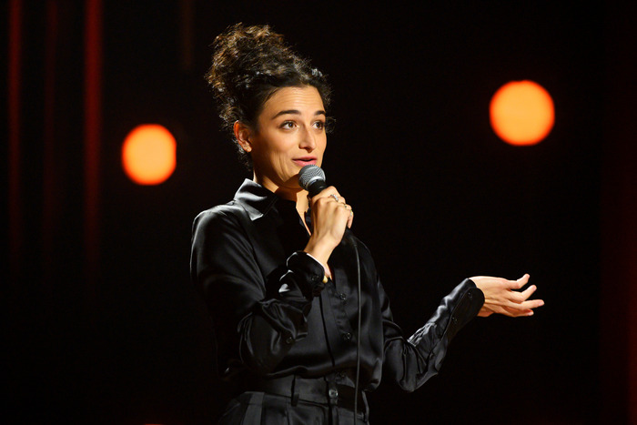 Jenny Slate Revealed (in her ’Stage Fright’ Netflix Special)
