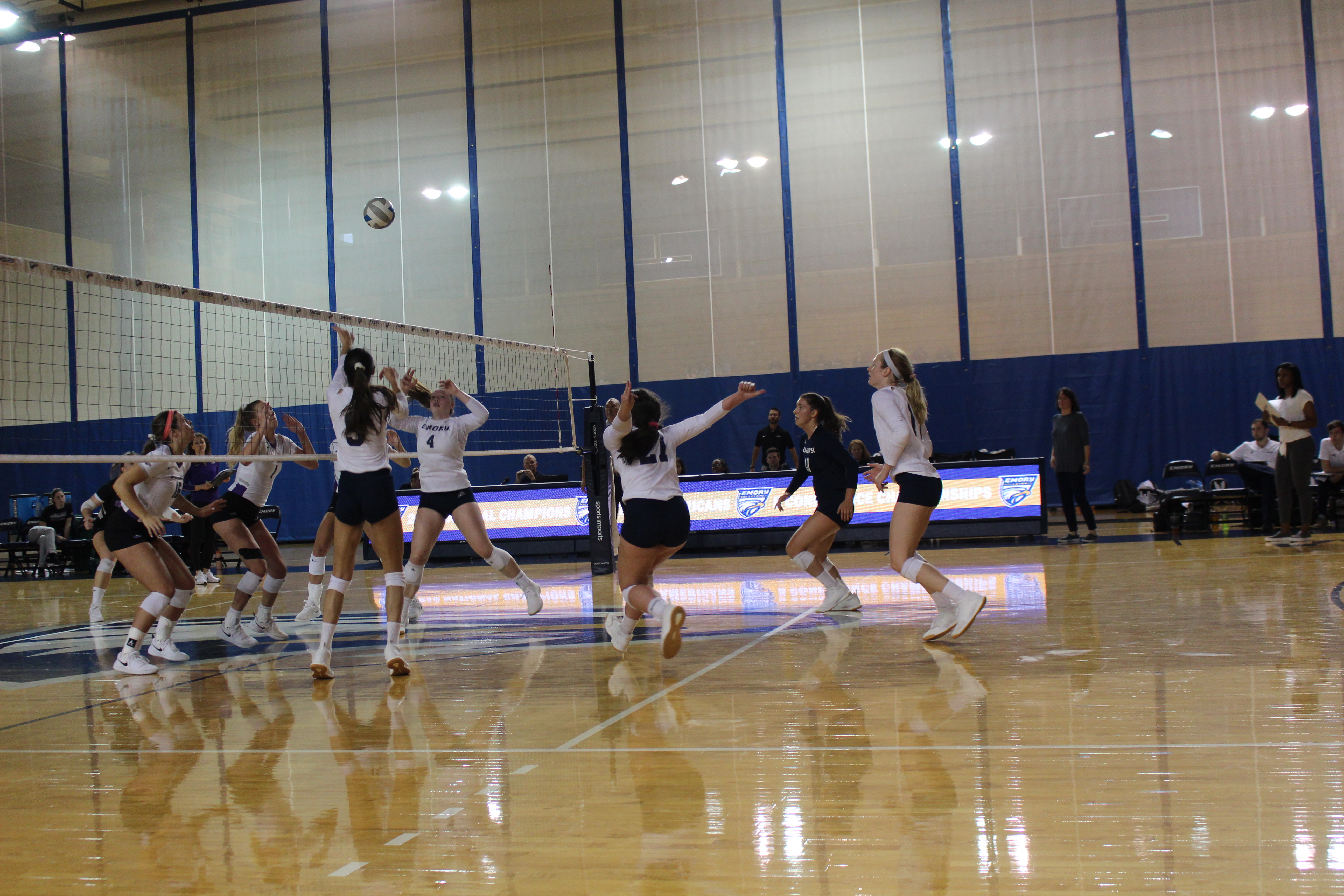 Emory Sweeps Invitational, Extends Home Win Streak to 14