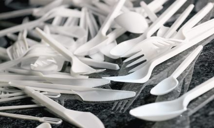 University to phase out unnecessary plastic use by 2026
