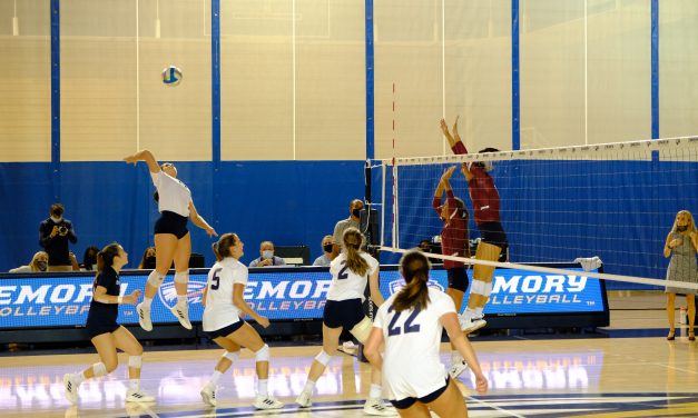 Volleyball picks up first conference loss of year in UAA Round Robin