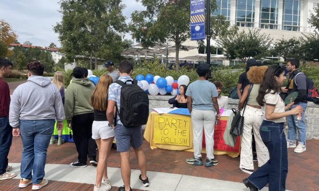 Emory clubs mobilize early vote, educate young voters