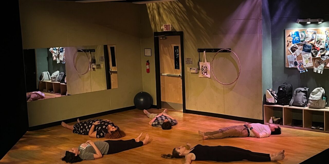 Oxford production of ‘Circle Mirror Transformation’ celebrates theater spirit, reconnects human communication