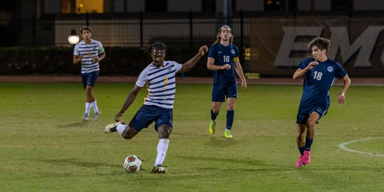 Men’s soccer loses to Colorado in NCAA 2nd round