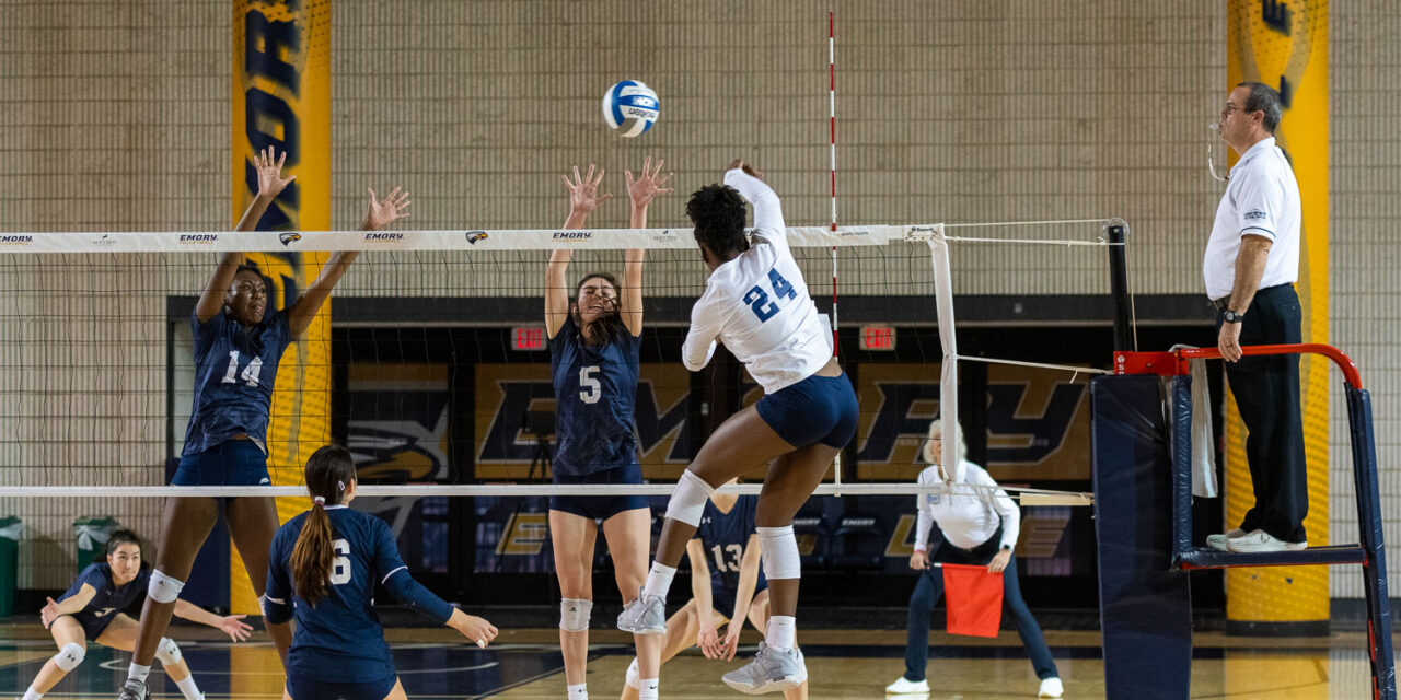 Emory women’s volleyball loses to NYU in close game
